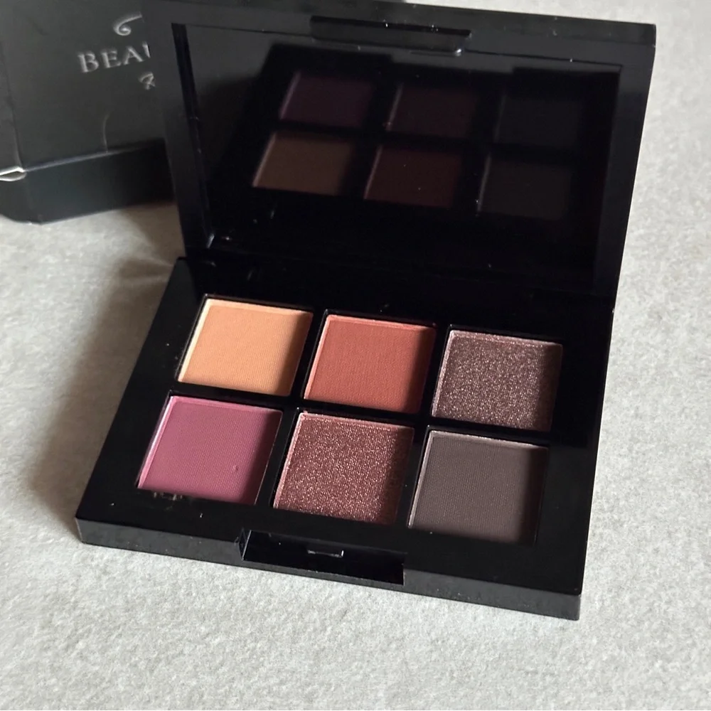Beauty Vaulte Regal Palette